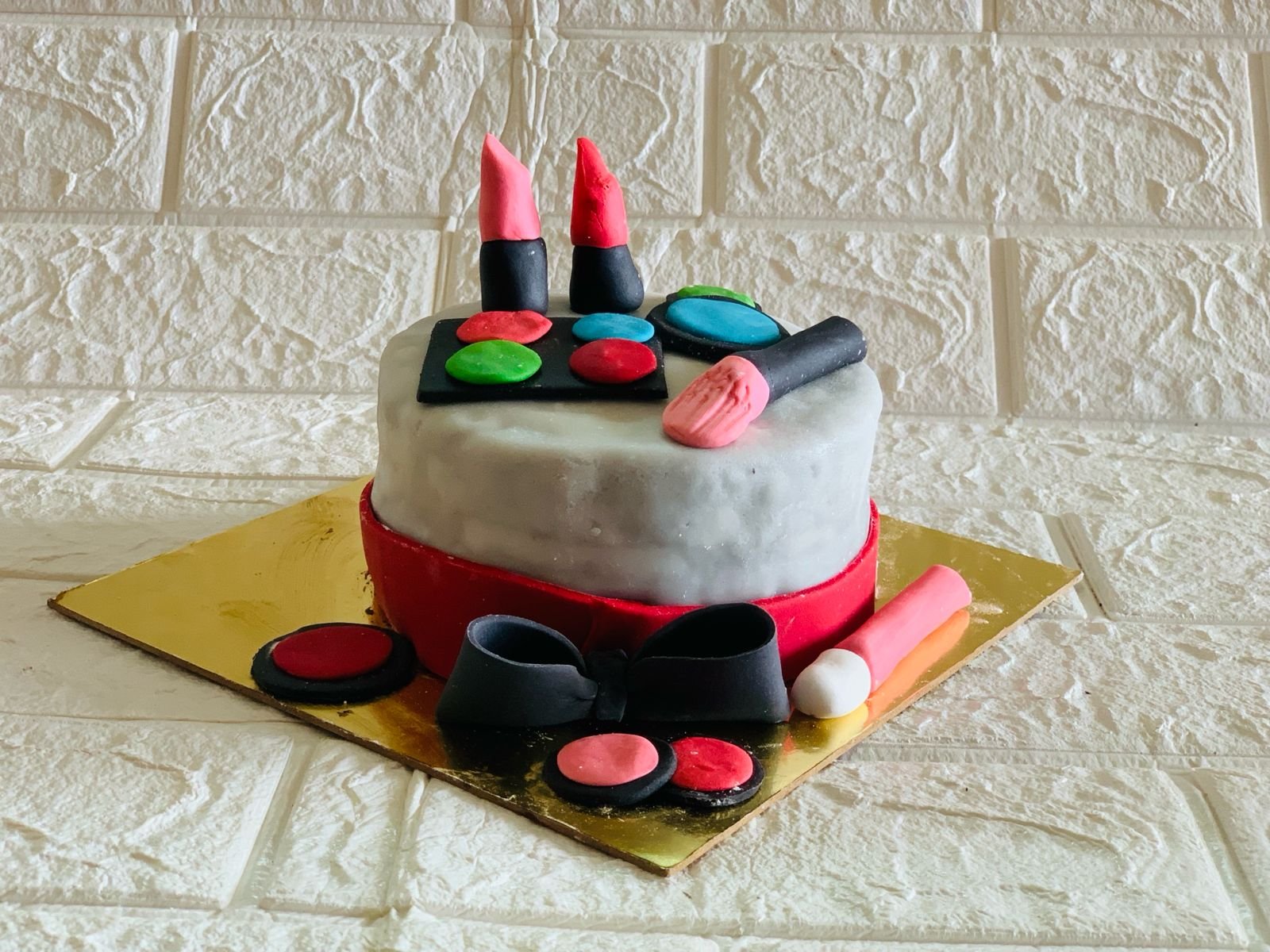 Fondant Cake Class - Image 6
